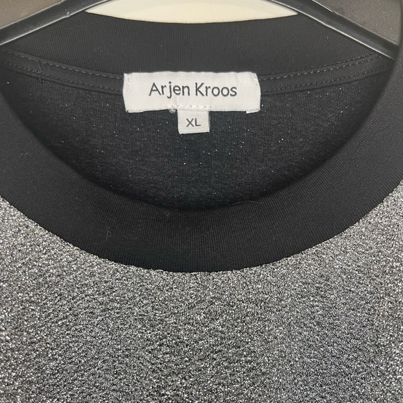 ✨ Glitter / Sparkle T-Shirt ✨ - Picture 4 of 5